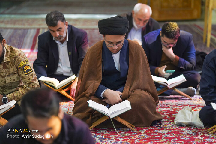 مراسم جزءخوانی و ترتیل خوانی قرآن کریم در حرم مطهر حضرت شاهچراغ (ع)