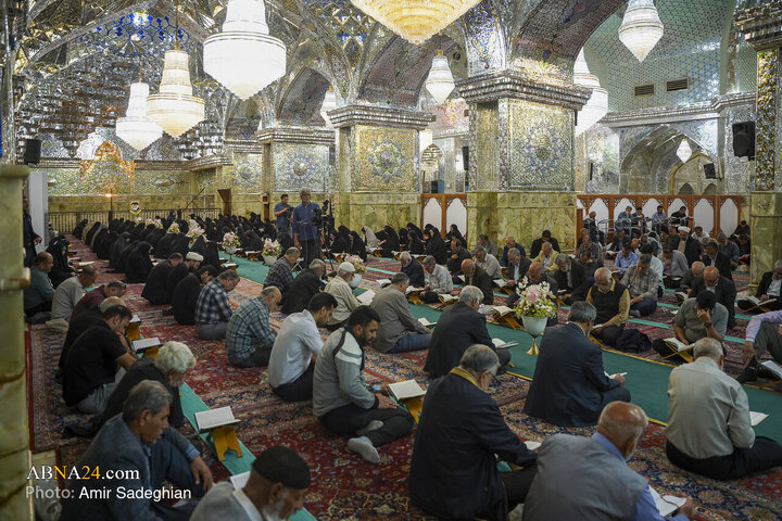 مراسم جزءخوانی و ترتیل خوانی قرآن کریم در حرم مطهر حضرت شاهچراغ (ع)