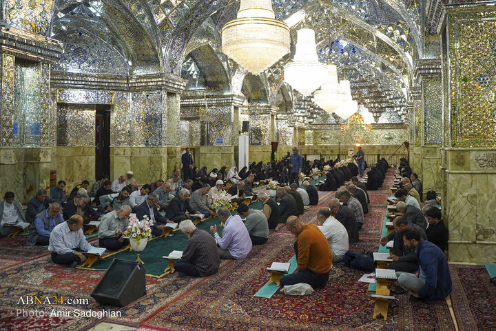 مراسم جزءخوانی و ترتیل خوانی قرآن کریم در حرم مطهر حضرت شاهچراغ (ع)