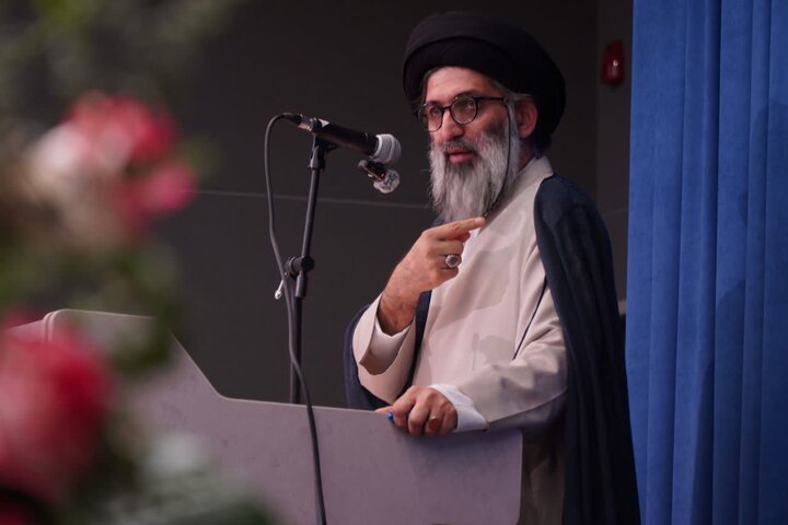 گزارش تصویری / آیین رونمایی از کتاب «تربت ما»