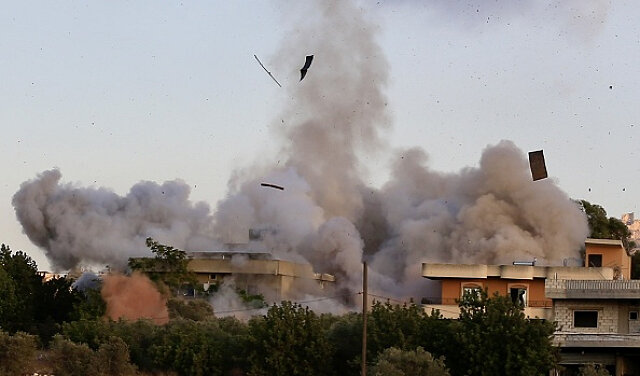 Israeli forces blow up two homes in southern Lebanon amid ongoing ceasefire violations