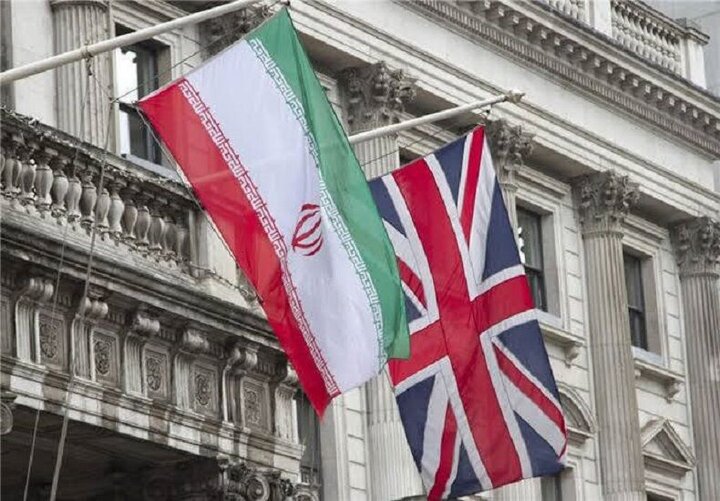 مقامات ارشد پارلمانی انگلیس تجاوز به ایران را »غیرقانونی« خواندند/برگزاری تظاهرات ضدجنگ مقابل دفتر استارمر