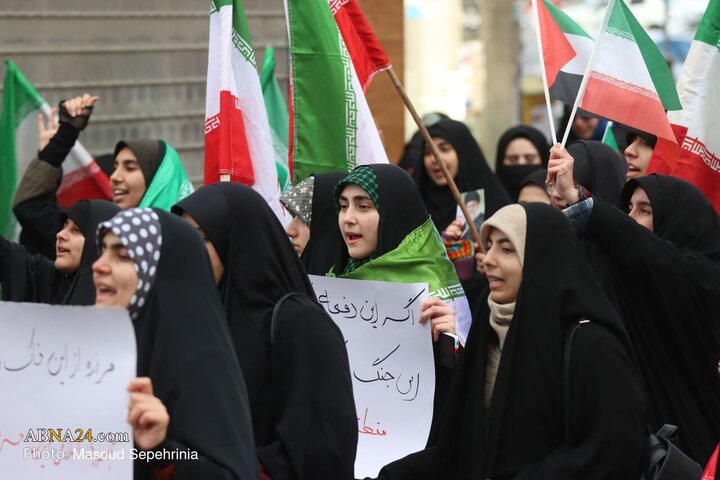 تجمع دانشجویان دانشگاه تبریز در محکومیت جنایات رژیم صهیونیستی و آمریکا در تبریز