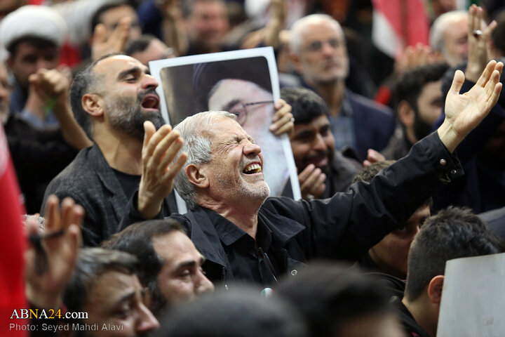 تجمع سوگواران رهبر شهید انقلاب در حرم حضرت معصومه(س)