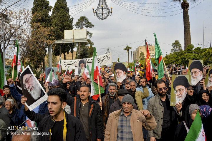 تجمع سوگواران رهبر شهید انقلاب در شیراز