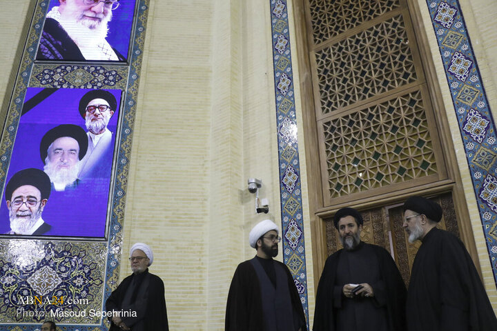 تجمع سوگواران رهبر شهید انقلاب در تبریز