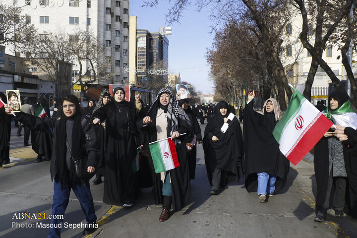 تجمع سوگواران رهبر شهید انقلاب در تبریز