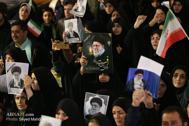 مراسم عزاداری در سوگ رهبر شهید انقلاب - قم
