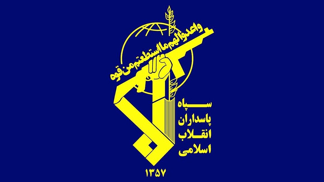 ۳ نفتکش متخلف آمریکایی و انگلیسی مورد اصابت موشکی قرار گرفت  و در حال سوختن است