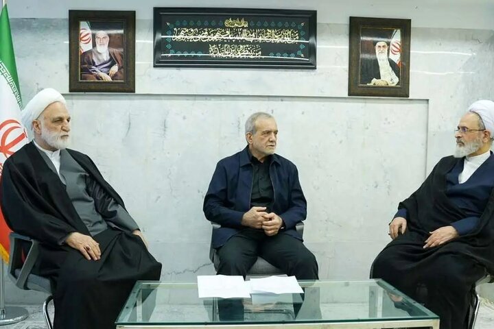 عکس خبری /  جلسه شورای موقت رهبری