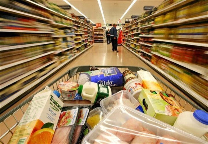 تأمین و توزیع کالاهای اساسی بدون هیچ کمبودی در فارس در جریان است