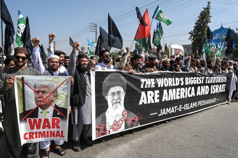 آماده‌باش و منع رفت‌وآمد در مناطق پاکستان پس از شهادت امام خامنه‌ای