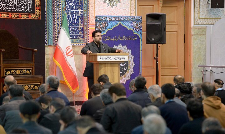 گزارش تصویری/ عزاداری شهادت رهبر معظم انقلاب در حرم حضرت عبدالعظیم(ع)