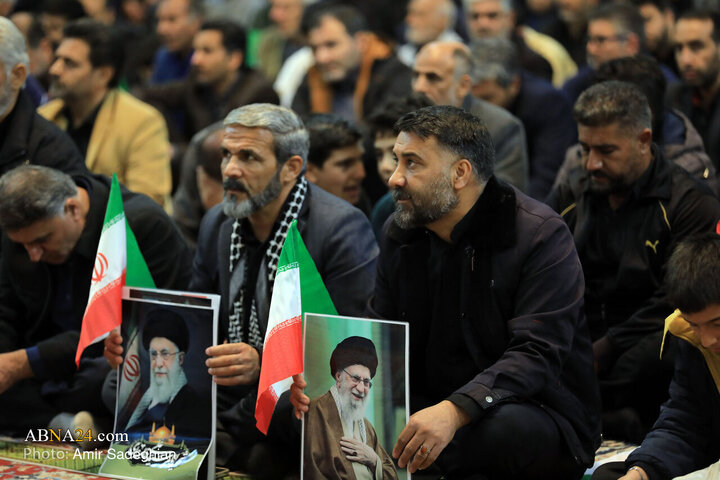 مراسم بزرگداشت شهادت رهبر معظم انقلاب اسلامی در شبستان امام خمینی حرم حضرت شاهچراغ (ع) به میزبانی شهرداری شیراز و شورای شهر شیراز