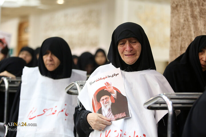 اجتماع «دختران سید علی» در حرم حضرت معصومه(س)