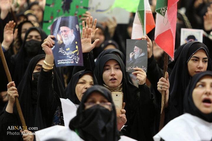 اجتماع «دختران سید علی» در حرم حضرت معصومه(س)