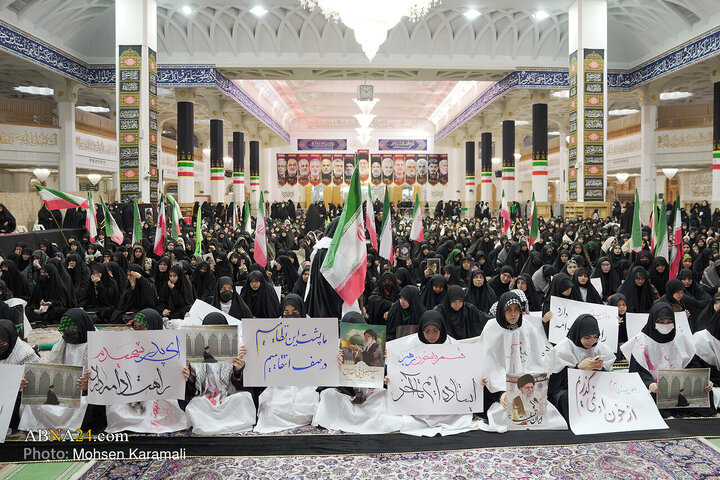 اجتماع «دختران سید علی» در حرم حضرت معصومه(س)