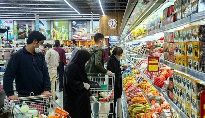 بیش از سرانه مصرف کالاهای اساسی در فارس ذخیره داریم