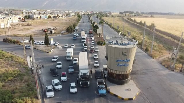 استمرار بدون وقفه تولید و فعالیت مناطق صنعتی فارس