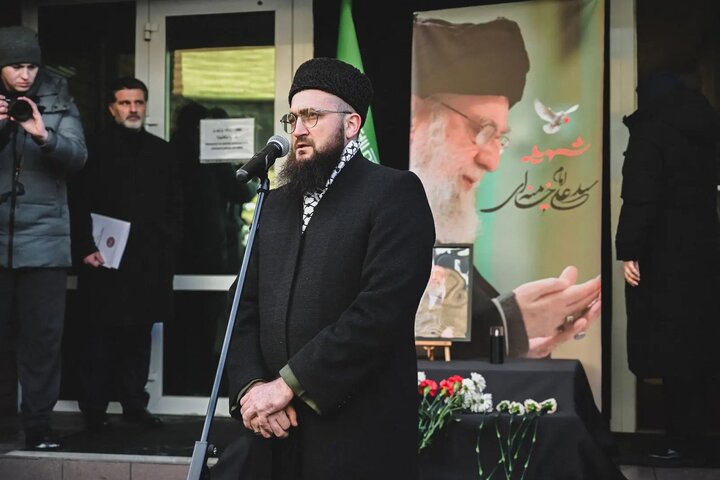 مفتی تاتارستان: آیت‌الله خامنه‌ای رهبری واقعی است که تا آخرین نفس با نیروهای شر مبارزه کرد