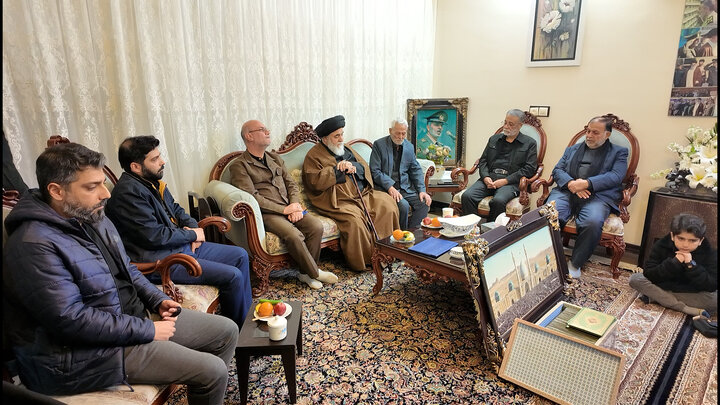 دیدار تولیت آستان مسجد جمکران با خانواده شهید سپهبد موسوی