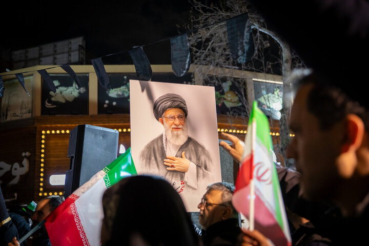تصاویر/ عزاداری مردم تهران در سوگ رهبر شهید انقلاب اسلامی