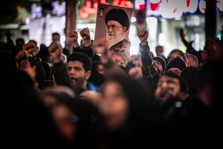 تصاویر/ عزاداری مردم تهران در سوگ رهبر شهید انقلاب اسلامی
