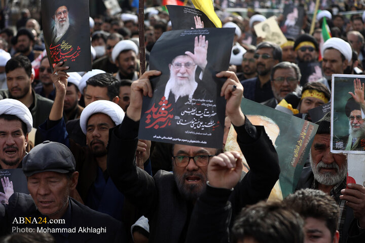 راهپیمایی مهاجرین افغانستانی مقیم قم در انزجار از جنایات آمریکایی - صهیونی