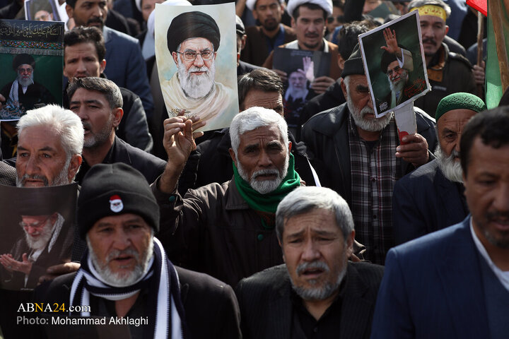 راهپیمایی مهاجرین افغانستانی مقیم قم در انزجار از جنایات آمریکایی - صهیونی