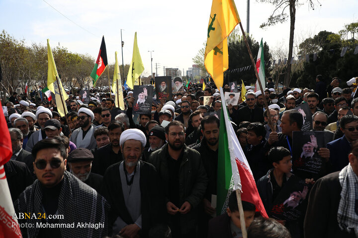 راهپیمایی مهاجرین افغانستانی مقیم قم در انزجار از جنایات آمریکایی - صهیونی