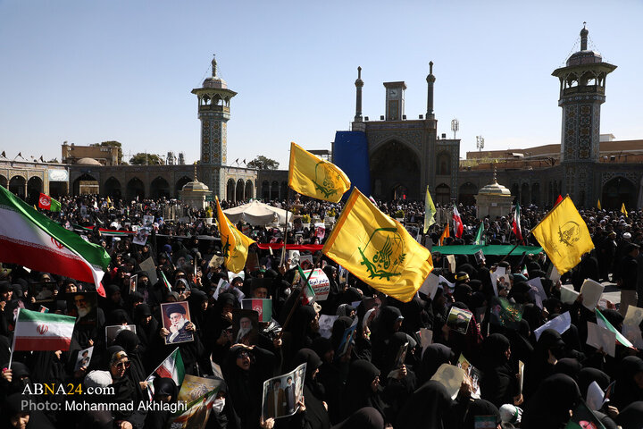 راهپیمایی مهاجرین افغانستانی مقیم قم در انزجار از جنایات آمریکایی - صهیونی