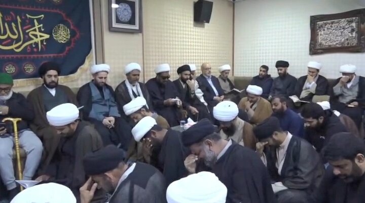 ویدیو | حضور اقشار مختلف مردم عراق در دفتر مقام معظم رهبری برای تسلیت
