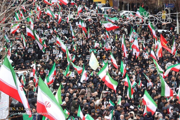 مراسم بیعت با سومین رهبر انقلاب - تبریز