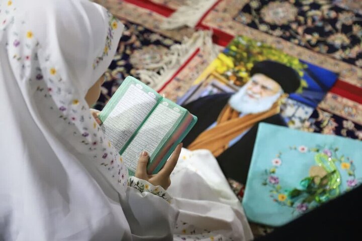 شب‌زنده‌داری بانوان در جوار مضجع نورانی حضرت فاطمه معصومه(س)
