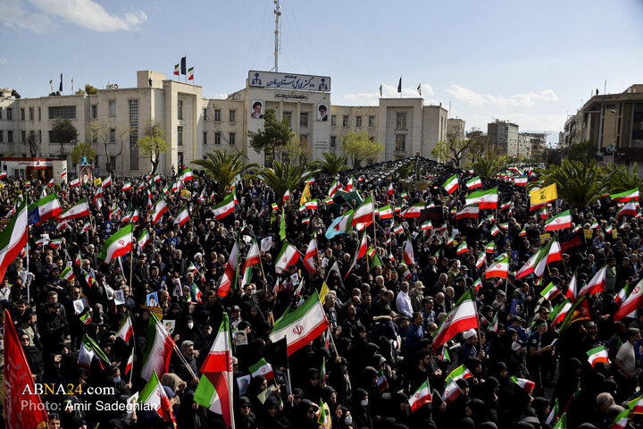 اجتماع مردمی بیعت با آیت‌الله سید مجتبی خامنه‌ای سومین رهبر معظم انقلاب اسلامی - شیراز