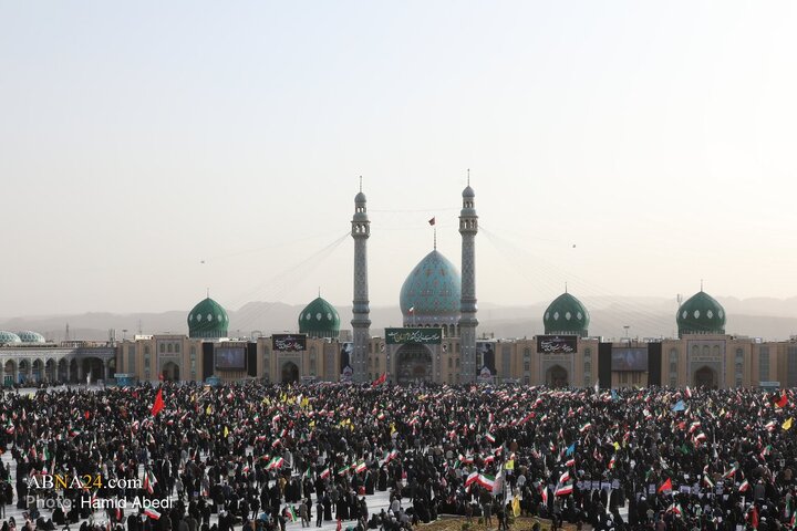 اجتماع مردمی بیعت با سومین رهبر انقلاب - مسجد جمکران