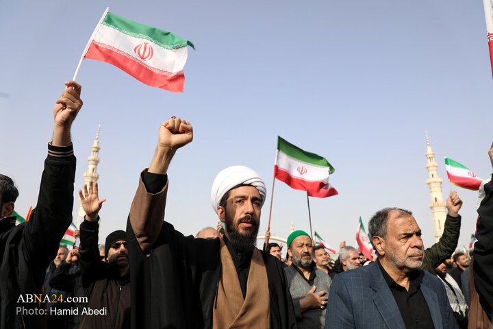اجتماع مردمی بیعت با سومین رهبر انقلاب - مسجد جمکران