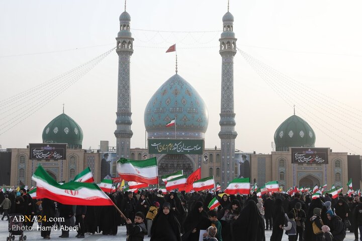 اجتماع مردمی بیعت با سومین رهبر انقلاب - مسجد جمکران