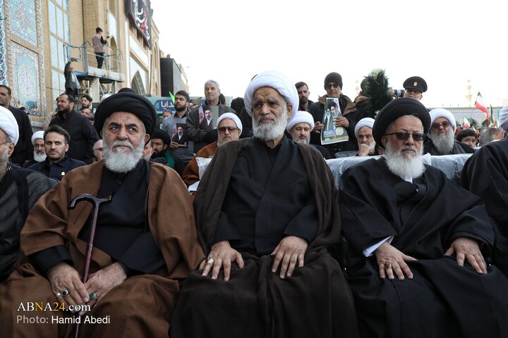 اجتماع مردمی بیعت با سومین رهبر انقلاب - مسجد جمکران