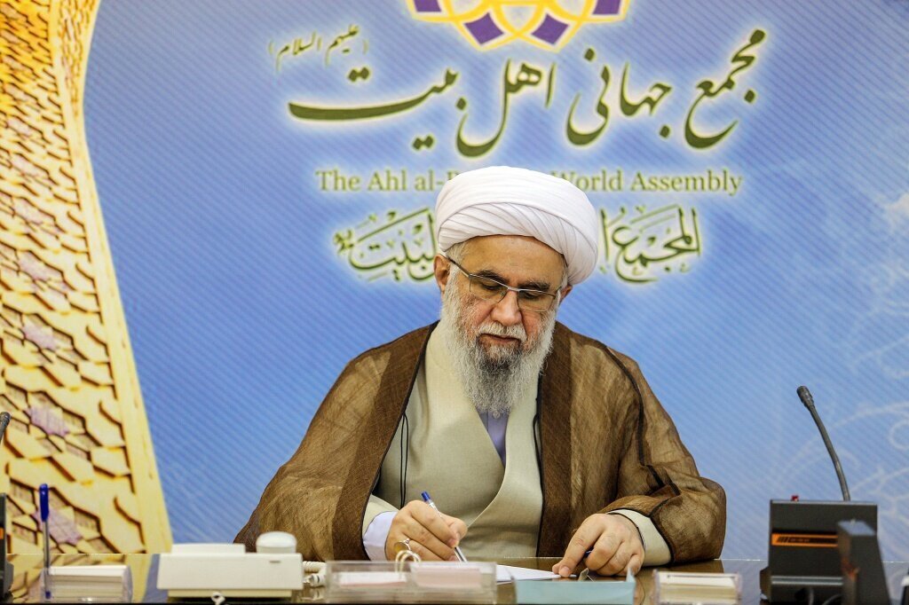 دبیرکل مجمع جهانی اهل‌بیت(ع): شهید لاریجانی عمر خود را صرف خدمت به مردم و صیانت از منافع ملی کرد