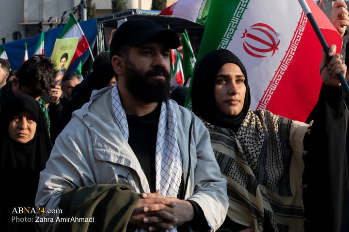 مراسم بیعت با سومین رهبر انقلاب - تهران