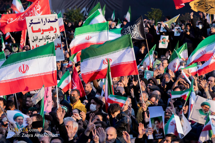 مراسم بیعت با سومین رهبر انقلاب - تهران