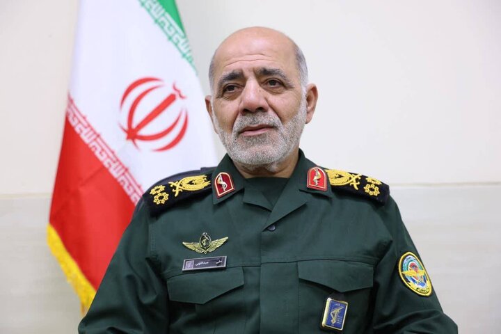  قدردانی فرمانده قرارگاه مرکزی حضرت خاتم‌الانبیاء(ص) از حضور باشکوه مردم در مراسم تشییع شهدا