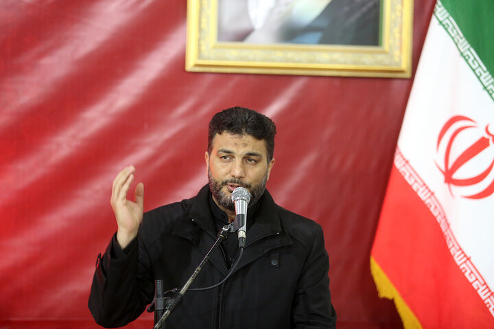 بیعت دانشگاهیان استان قم با ولی امر مسلمین جهان در حرم بانوی کرامت