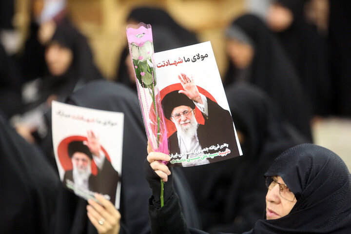بیعت حامیان بین‌المللی انقلاب اسلامی با حضرت آیت‌الله امام سید مجتبی خامنه‌ای