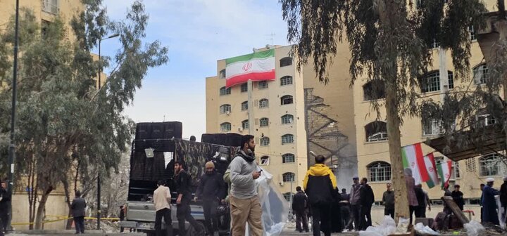 حضور نیروی‌های طلاب جهادی قرارگاه امام شهید کنار مردم مقاوم تهران