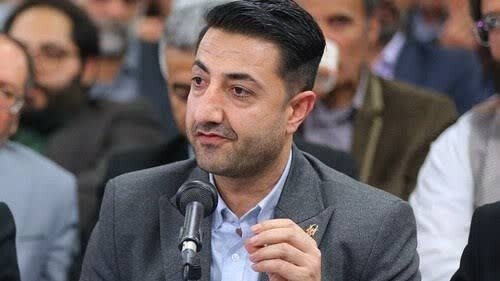 هنرمندی شاعر افغانستانی در سوگ رهبر شهید انقلاب