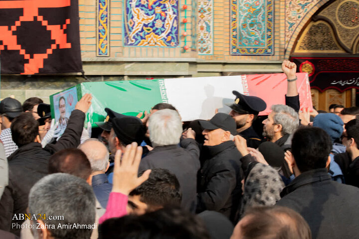 خاکسپاری پیکر شهید علی شمخانی در امامزاده صالح (ع)
