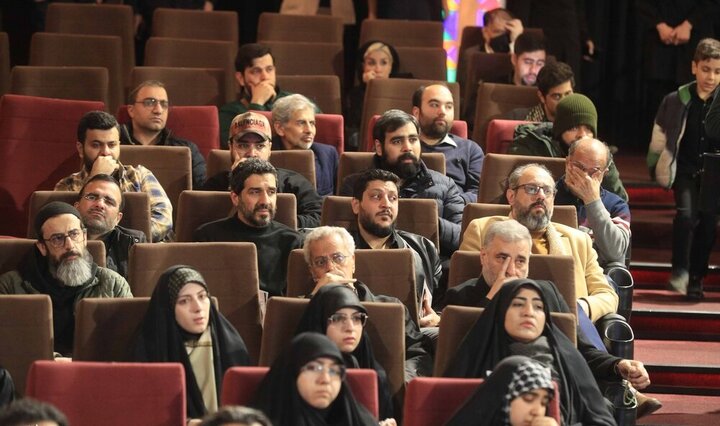 گزارش تصویری | عهد جمعی هنرمندان با آیت‌الله سید مجتبی خامنه‌ای