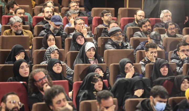 گزارش تصویری | عهد جمعی هنرمندان با آیت‌الله سید مجتبی خامنه‌ای